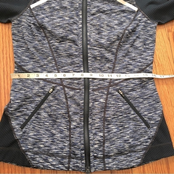 Zell Multi Blue Semi Sheer Zip Up Fitted Thumbhole Light weight Athletic Jacket - Picture 11 of 16